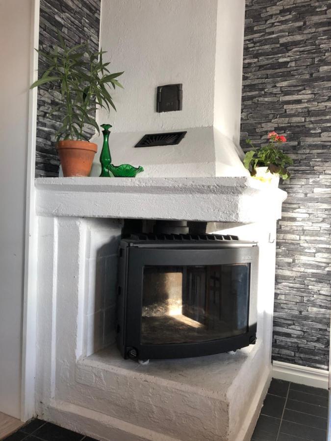 Villa Utanfoer Oernskoeldsvik, Hoega Kusten Kültér fotó