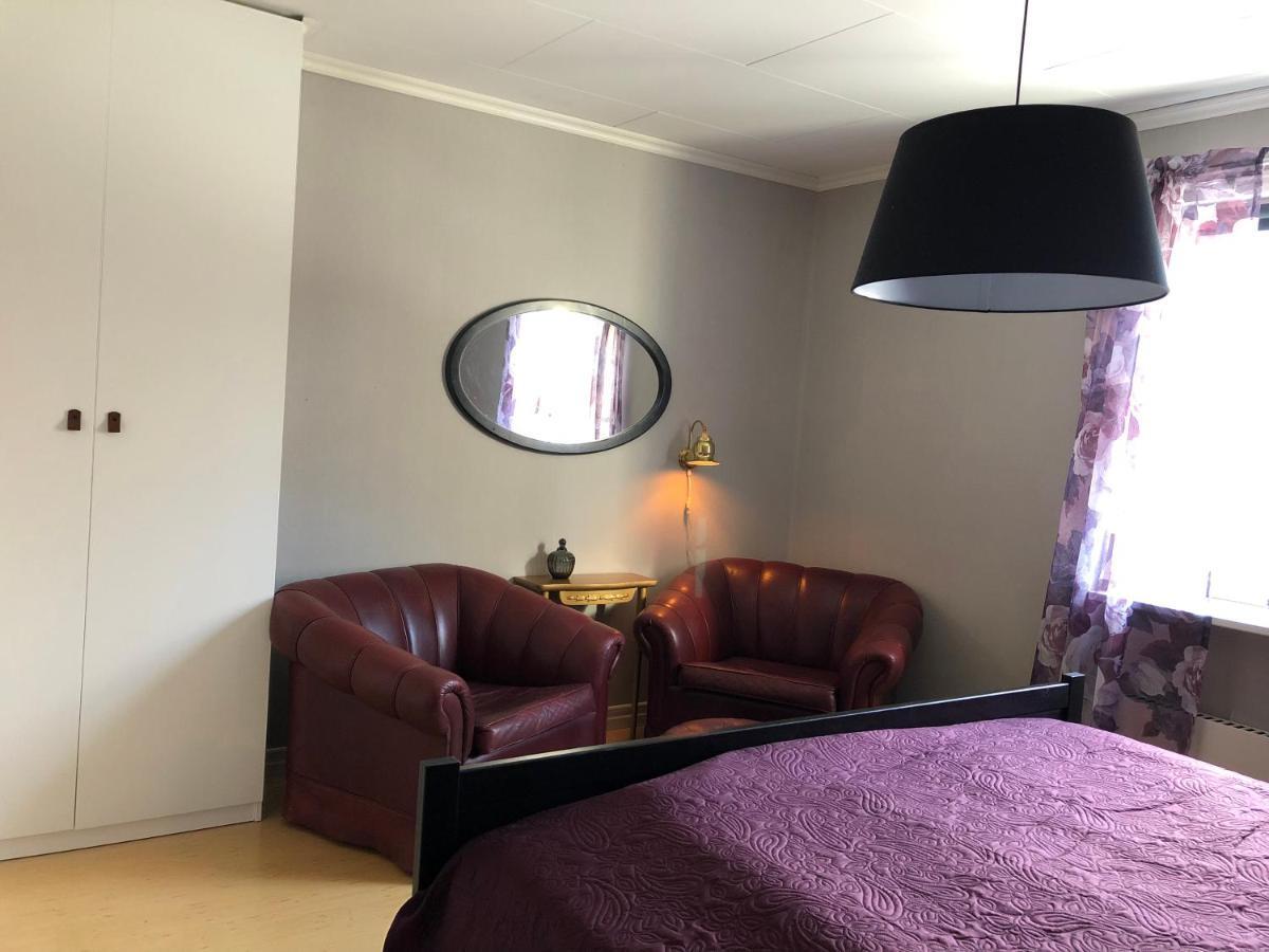 Villa Utanfoer Oernskoeldsvik, Hoega Kusten Kültér fotó